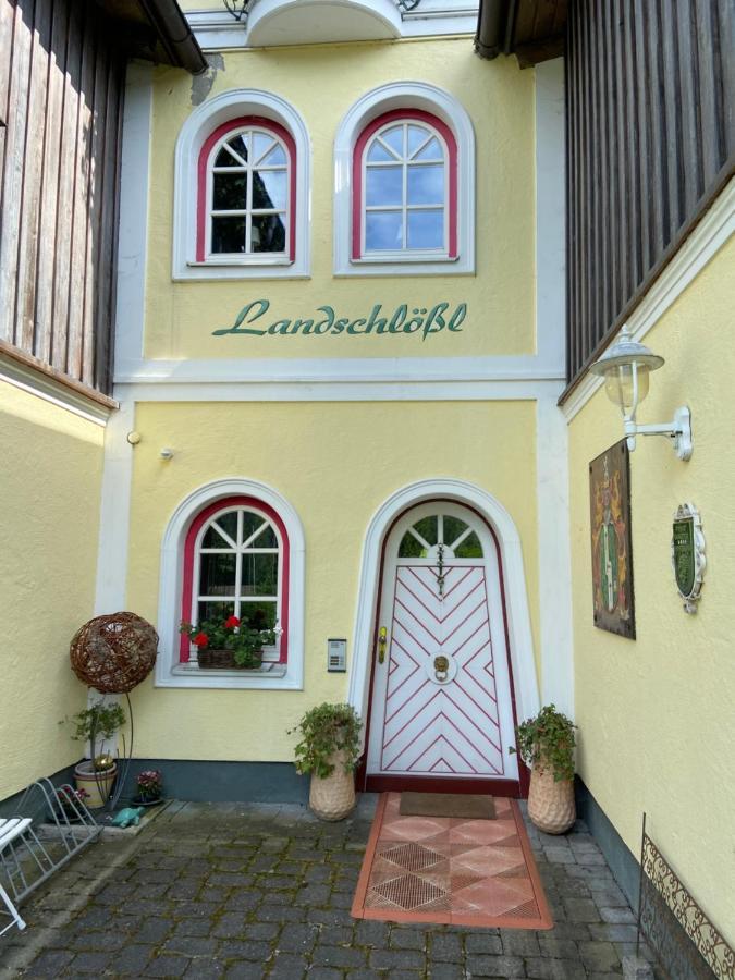 Apartment Cinderella Oberhaus ภายนอก รูปภาพ